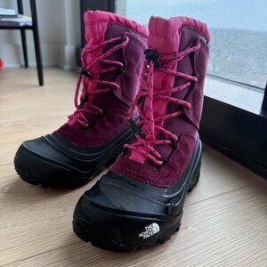 North Face Girls' Alpenglow V Waterproof Winter Boots Snow